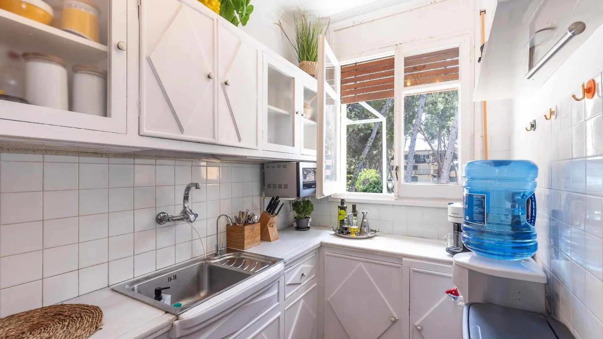סאלו Villa Frades